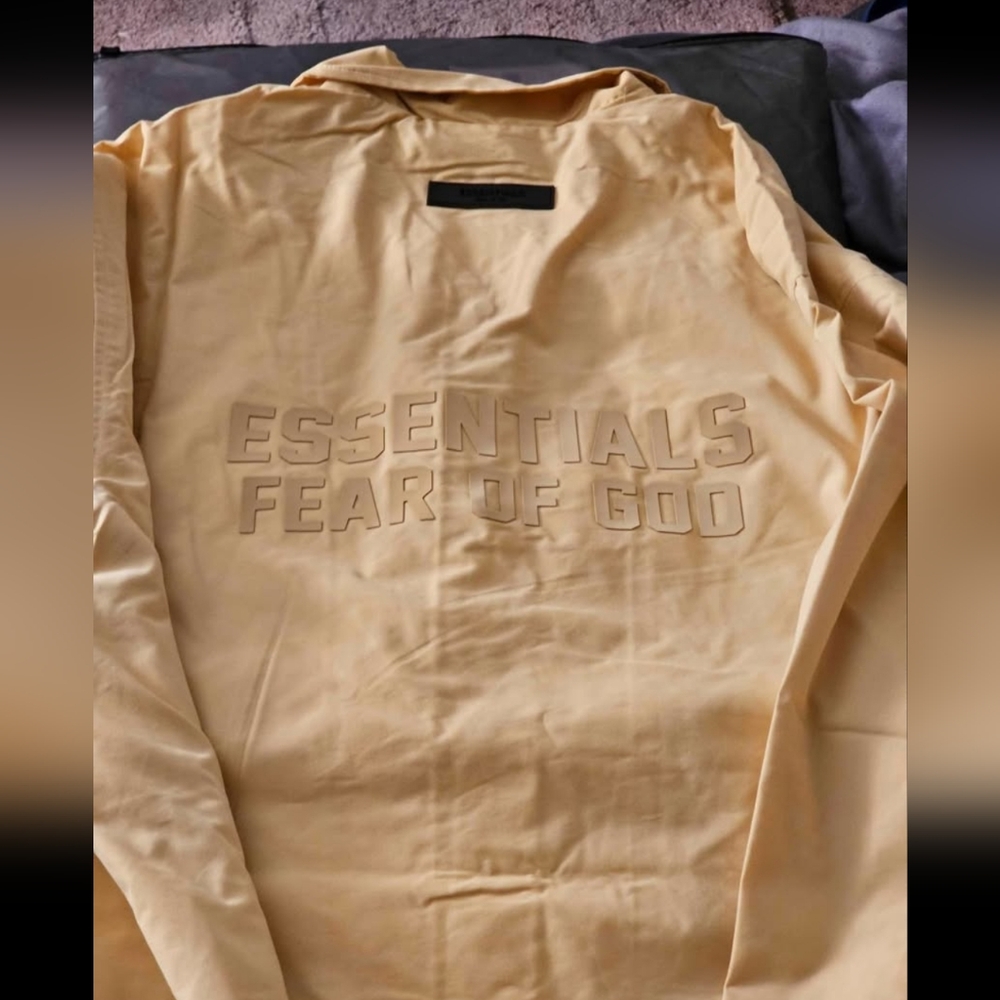 Essentials Fear of God Long Jacket light tuscan nwt size medium